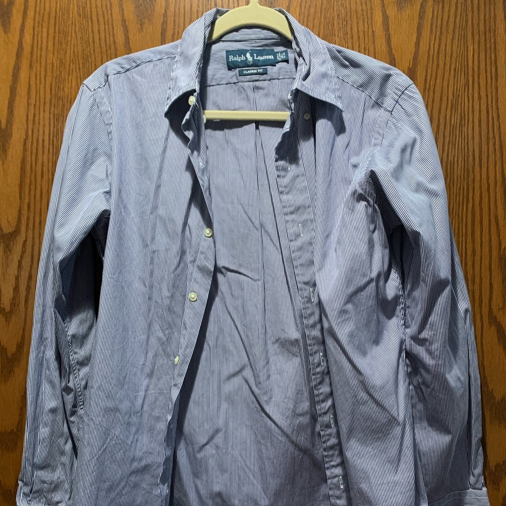 Ralph Lauren | Neck: 14.5 | Arm Length 32-33 | Classic Fit | Blue/White Stripes